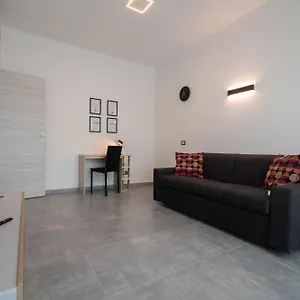 L&m, Rhomilanofiera Appartamento